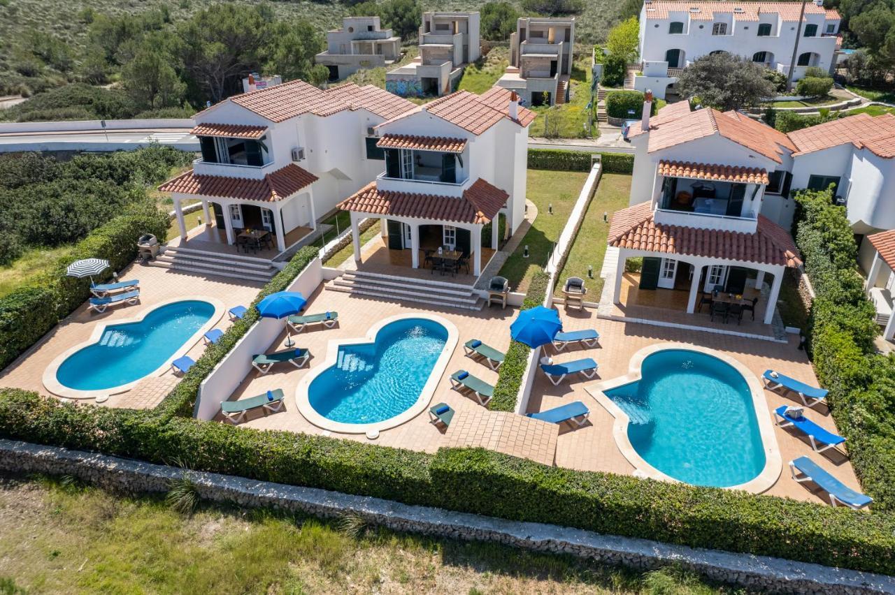 Villa LAS MARINAS - 4, con piscina privada y a 5 minutos de la playa Arenal d'en Castell Exterior foto