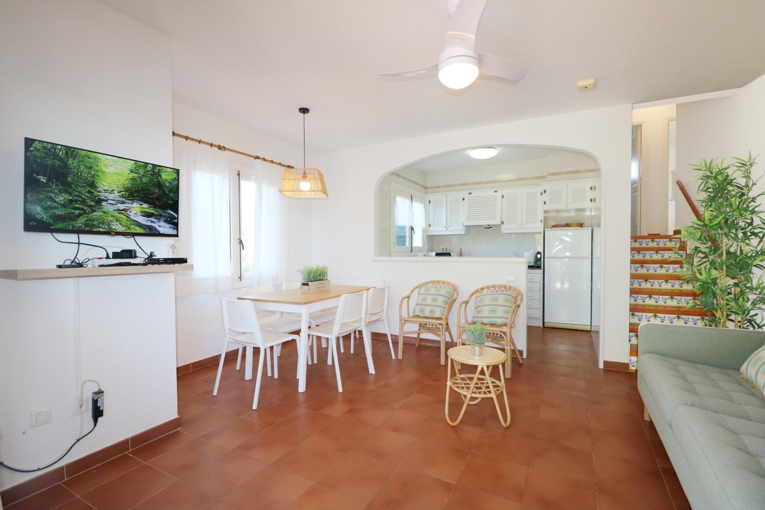 Villa LAS MARINAS - 4, con piscina privada y a 5 minutos de la playa Arenal d'en Castell Exterior foto