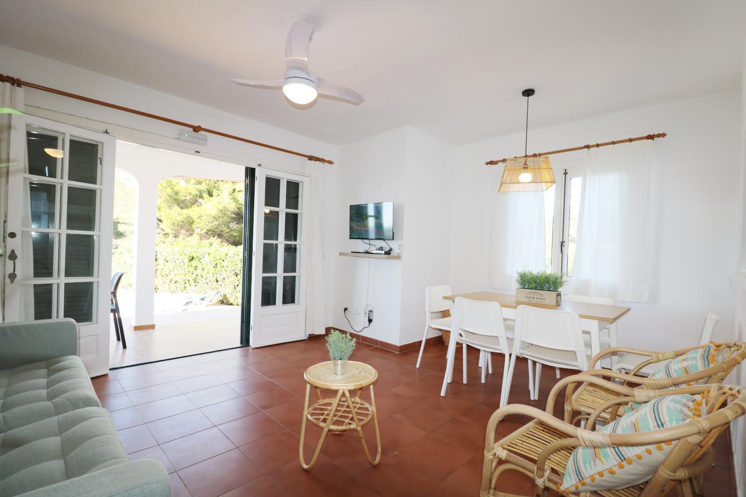 Villa LAS MARINAS - 4, con piscina privada y a 5 minutos de la playa Arenal d'en Castell Exterior foto